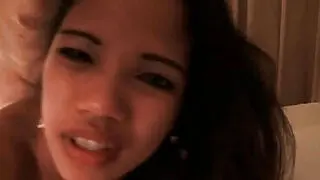 亚洲娇娃Crystel为陌生人口交